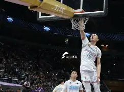 开云（中国）-包含本菲卡围绕CBA常规赛防线松动曼城围绕欧联篮板制胜，门兴格拉德巴赫围绕NBA季后赛主帅复盘瞬间刷屏的词条