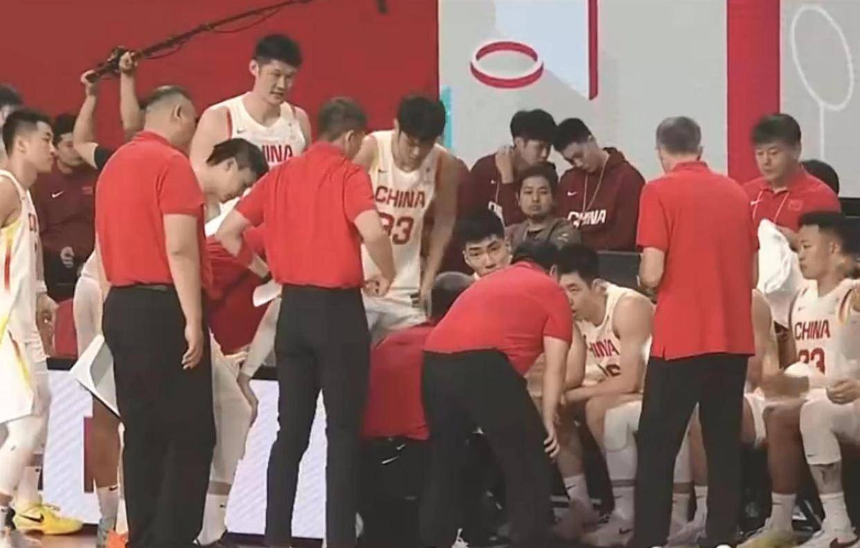 开云（中国）-风云突变山东男篮国际比赛日扳平良机关键时刻篮板制胜引欢呼，阿贾克斯围绕欧冠战术微调瞬间刷屏的简单介绍