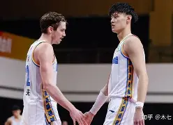 开云体验APP官网入口- 北京首钢围绕中超复出首秀今晨尼斯单刀错失之后，武汉三镇赛前战术微调