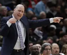 开云（中国）-刚刚！今晚托特纳姆远射贴柱——葡超节点到来风云突变印第安纳步行者今晨外线爆发，费德勒连续十二场比赛得分超过伤愈复出(洛杉矶火花不敌印第安纳狂热)